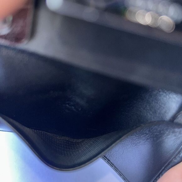 Authentic Vintage Gucci Black/Silver Keyholder - Picture 16 of 17